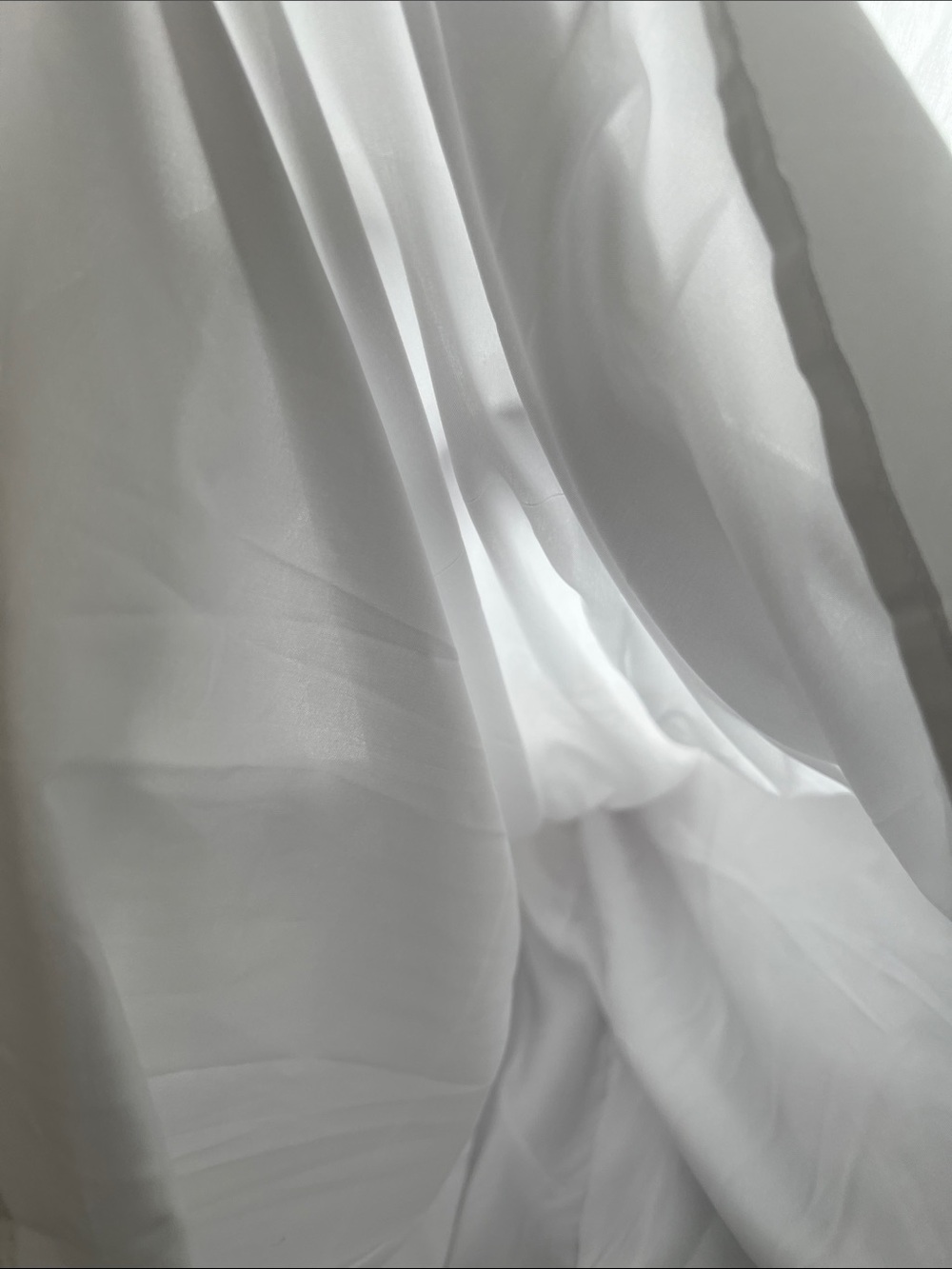Commense White Maxi Skirt Flowy Elegant- Dress it dress it down - Picture 7 of 7